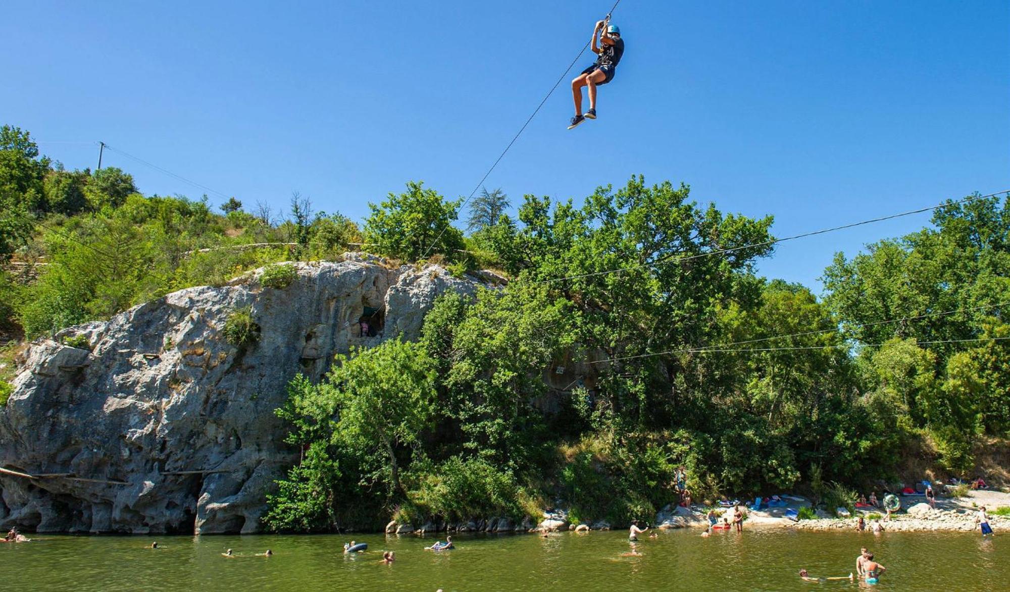 Camping Domaine De Chaussy Lagorce (Ardeche) Exterior foto