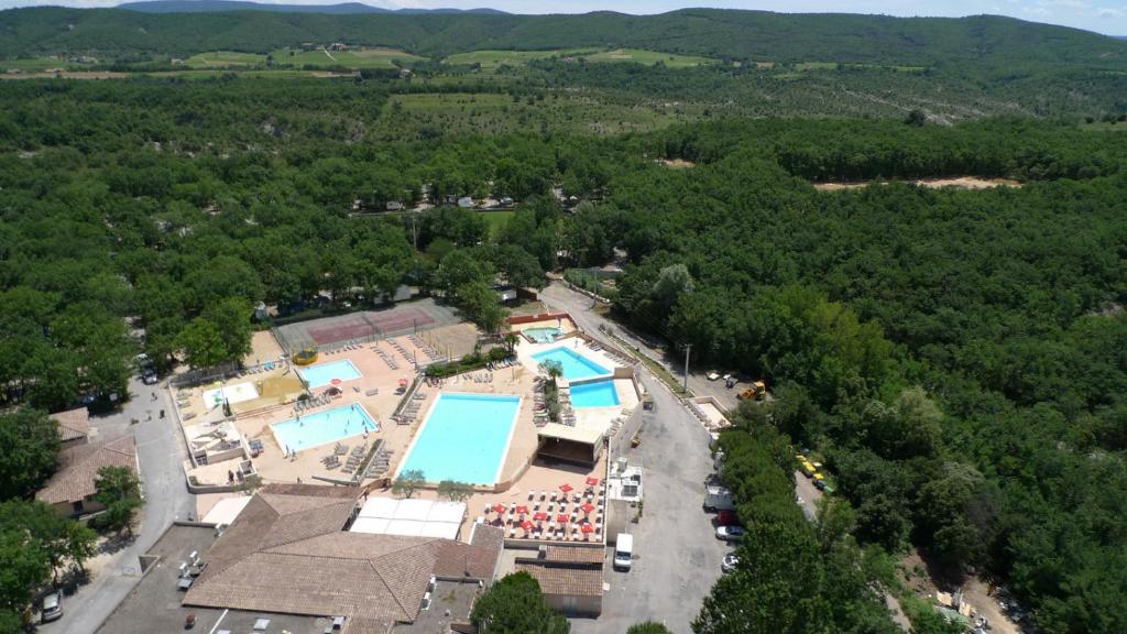 Camping Domaine De Chaussy Lagorce (Ardeche) Exterior foto