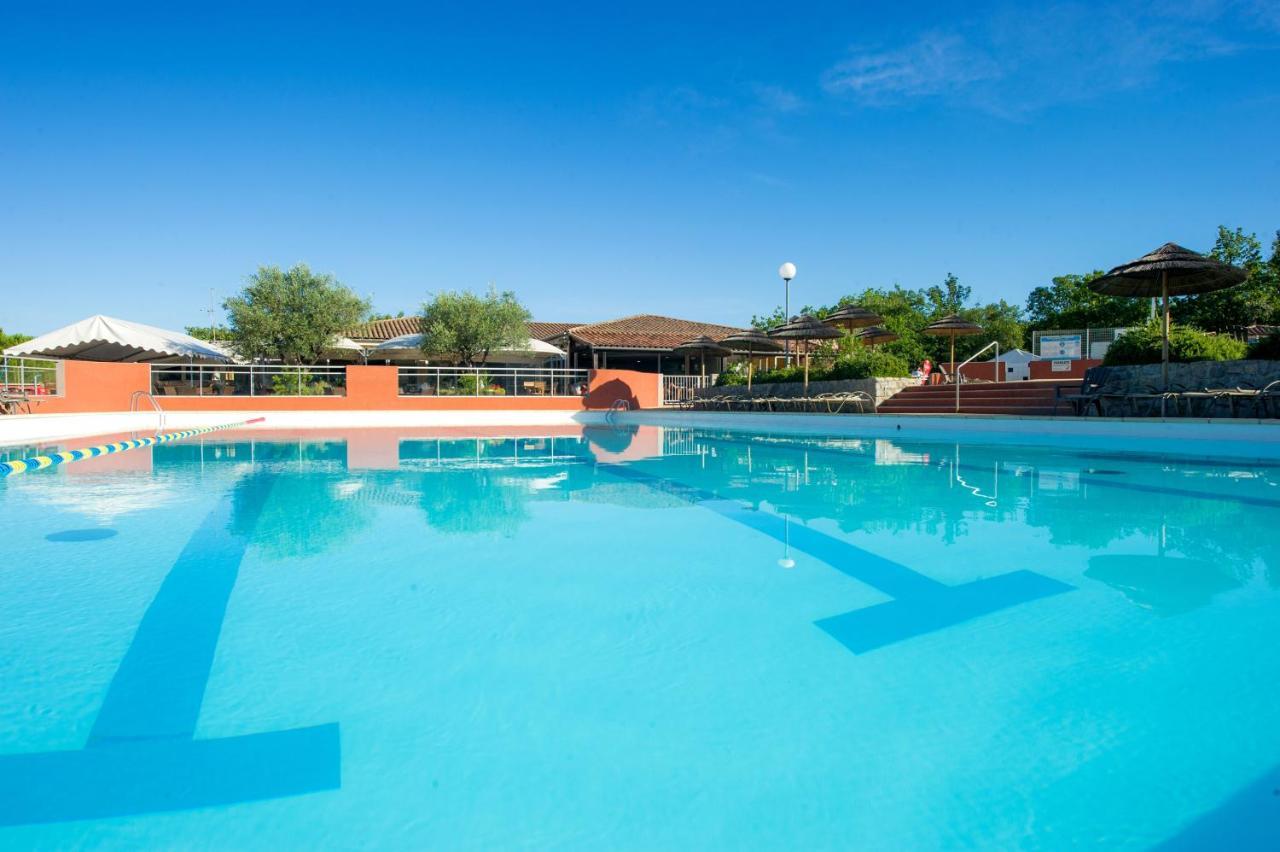Camping Domaine De Chaussy Lagorce (Ardeche) Exterior foto